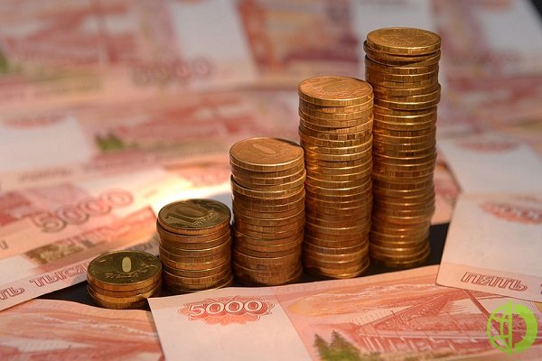 Ключевой проблемой российской валюты остается ожидание санкций США