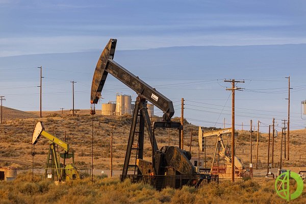 Нефть сорта WTI упала на 0,96% до 76,69 доллара за баррель