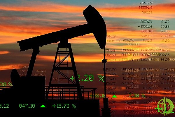 Нефть сорта Brent с контрактами в январе выросла на 0,05% до 83,47 доллара за баррель к 08.55 по МСК