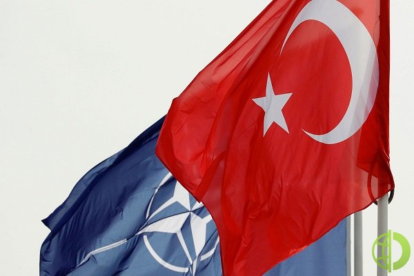 Ранее стало известно, что НАТО усилила давление на Турцию
