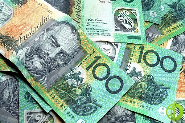Австралийский доллар упал до 0,7013 относительно доллара США