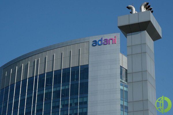 Несмотря на оправдания и завления Adani Group инвесторы резко избавились от акций компании