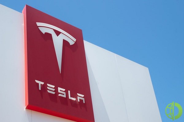 Аналитики Moody's прогнозируют, что поставки Tesla в этом году составят около 1,8 млн электромобилей