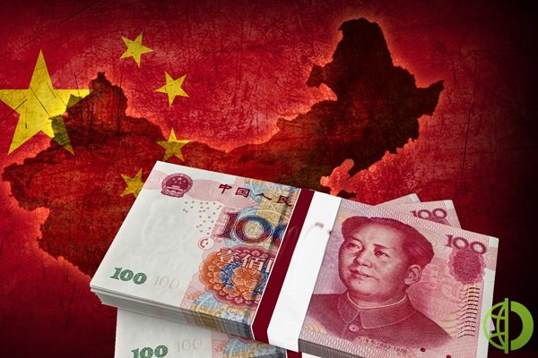 Материковый юань снизился на 1,3% с начала года