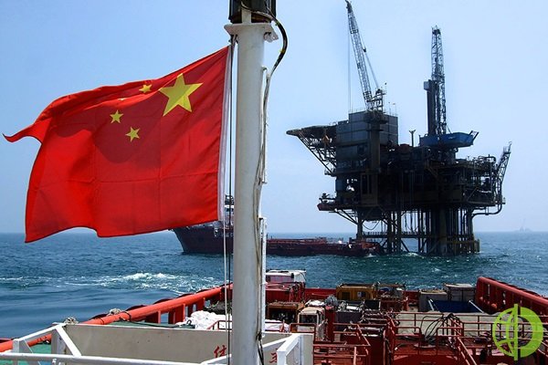 Отмечается, что представители Республиканской партии уже пытались ранее добиться запрета на поставки нефти КНР из стратегического запаса