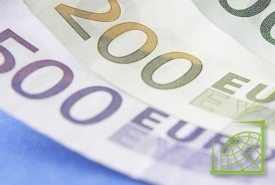 Гевро позволила бы Греции девальвировать курс своей валюты, формально оставаясь в рамках европейского валютного союза.